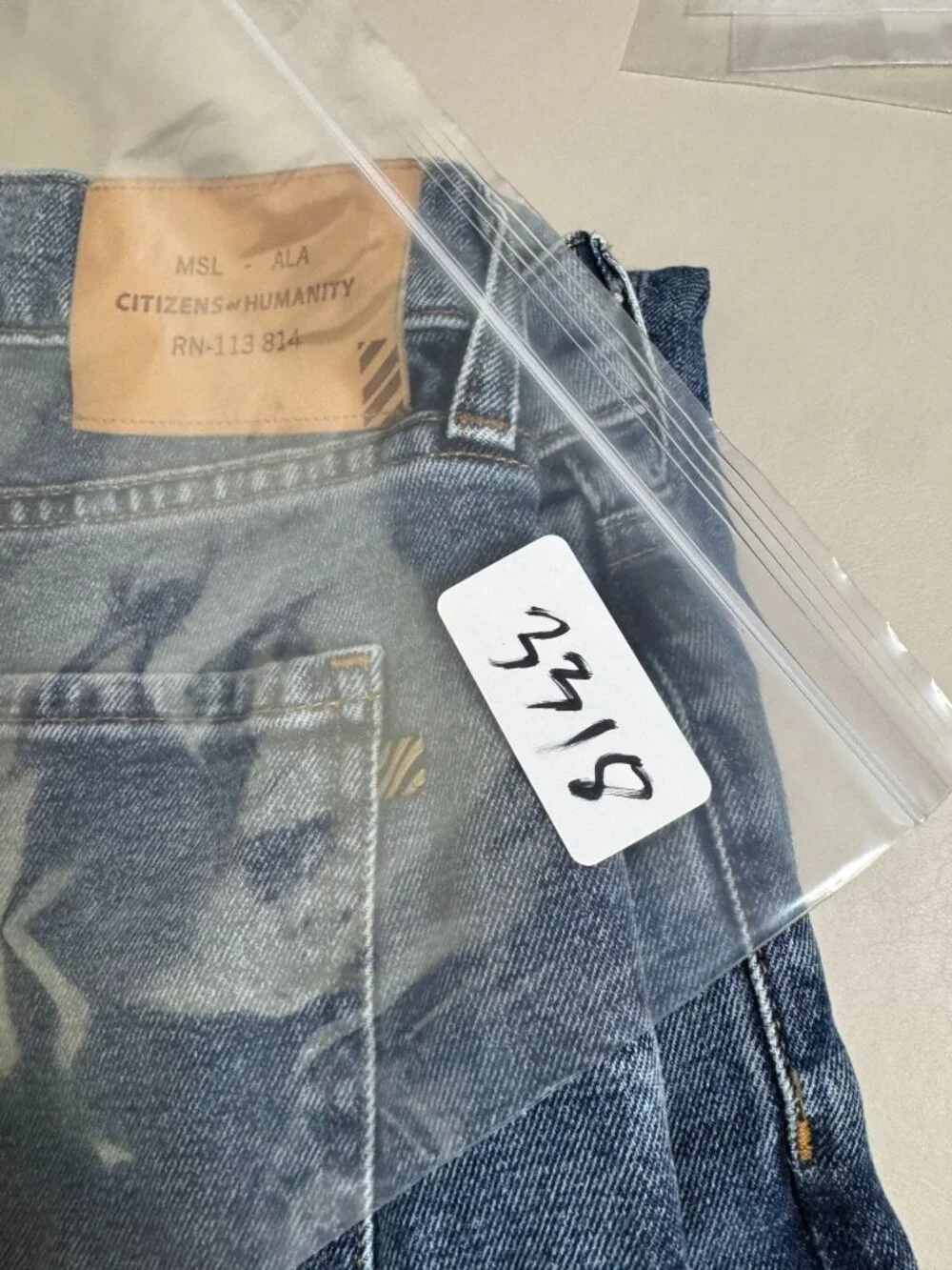 Citizens Of Humanity The Adler Tapered Classic Cut Jeans Size 33x28 Blue Denim